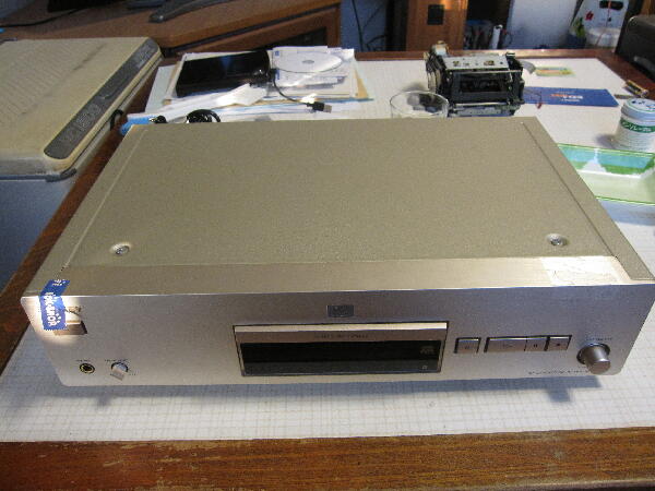 光出力OKベルト交換済 SONY CD SACDプレイヤー リモコン付 SCD-XB9