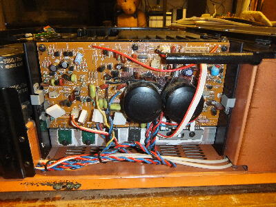オーディオ機器 アンプ A-2000a 修理依頼品